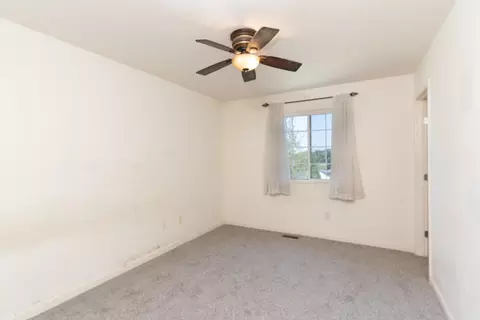 Bedroom - 82 High St, Walton, KY 41094 photo 3 of 6