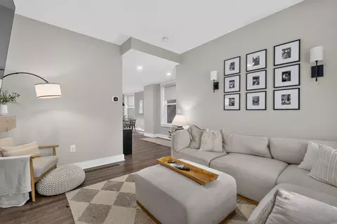 Living - 1826 Scott Blvd, Covington, KY 41014 photo 2 of 2