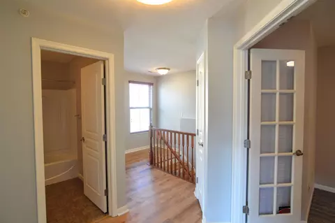 Entry Way - 2205 Rolling Hills Dr, Covington, KY 41017 photo 1 of 4