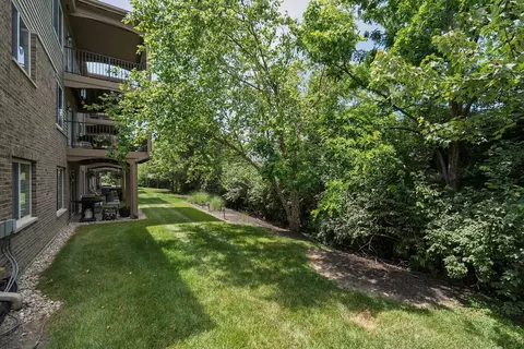 Exterior - 2205 Rolling Hills Dr, Covington, KY 41017 photo 7 of 7