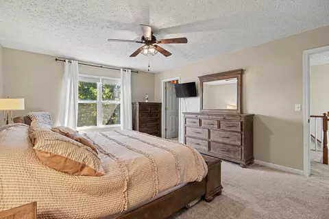 Bedroom - 2250 Gribble Dr, Covington, KY 41017 photo 2 of 6
