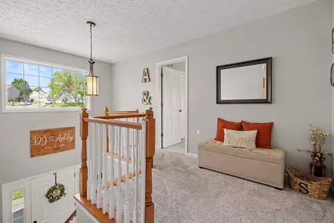 Entry Way - 2250 Gribble Dr, Covington, KY 41017 photo 1 of 1