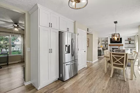 Kitchen - 2250 Gribble Dr, Covington, KY 41017 photo 3 of 3