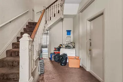 Entry Way - 3605 Glenn Ave, Covington, KY 41015 photo 1 of 5
