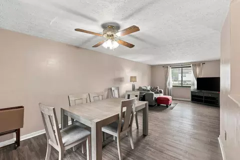 Dining - 8 Crystal Lake Dr, Covington, KY 41017 photo 1 of 1