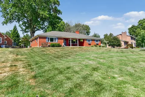 Exterior - 112 Warwick Ct, Crestview Hills, KY 41017 photo 4 of 6