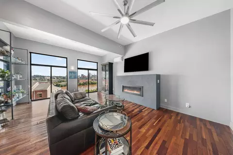 Living - 300 View Pl, Covington, KY 41011 photo 1 of 1