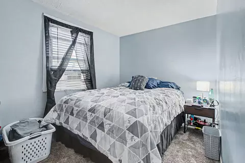 Bedroom - 24 Hideaway Dr, Covington, KY 41017 photo 4 of 8