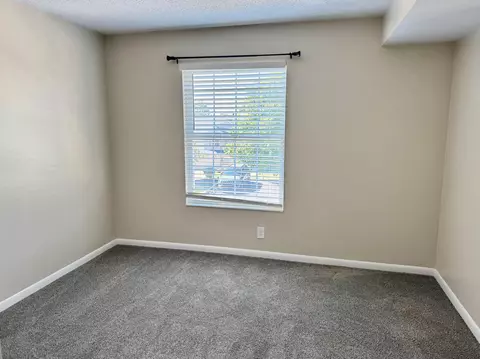 Bedroom - 302 Mendocino Ct #303, Cold Spring, KY 41076 photo 3 of 3