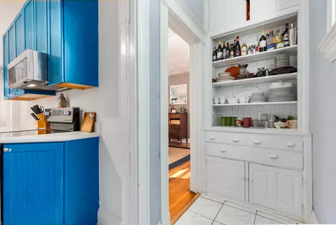 Kitchen - 25 Wallace Ave, Covington, KY 41014 photo 1 of 5
