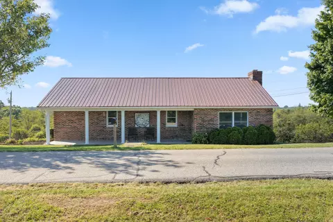 819 Concord Caddo Rd, Falmouth, KY 41040