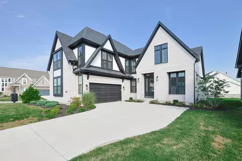 918 Fairbanks Ln, Southgate, KY 41071