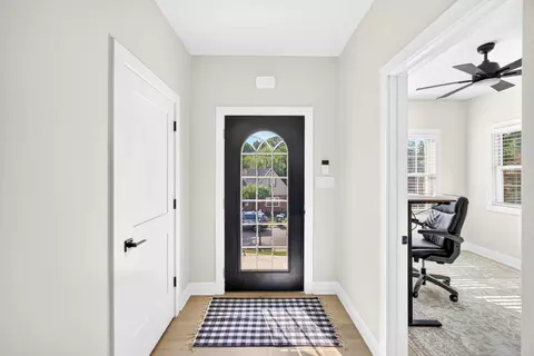 Entry Way - 1014 Jackson Rd, Park Hills, KY 41011 photo 1 of 1