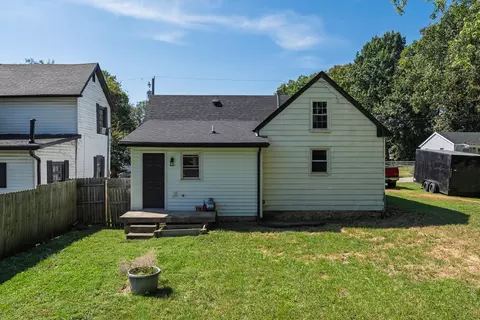 Exterior - 346 Payne St, Georgetown, KY 40324 photo 5 of 6