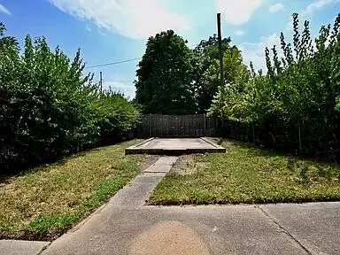 Exterior - 415 W 21st St, Covington, KY 41014 photo 3 of 4