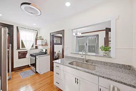 Kitchen - 1308 Holman Ave, Covington, KY 41011 photo 2 of 2
