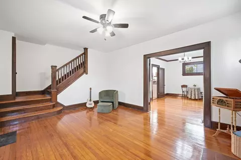 Living - 1308 Holman Ave, Covington, KY 41011 photo 1 of 8