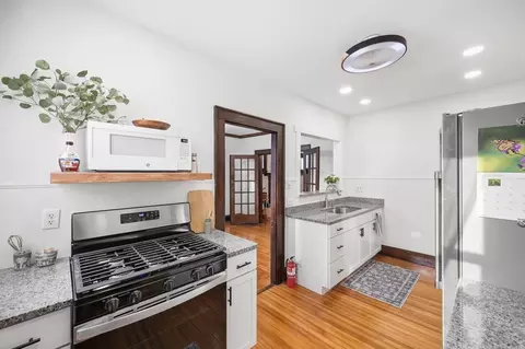 Kitchen - 1308 Holman Ave, Covington, KY 41011 photo 1 of 2