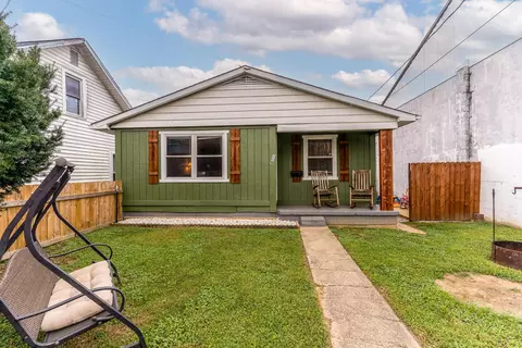 209 Montjoy St, Falmouth, KY 41040