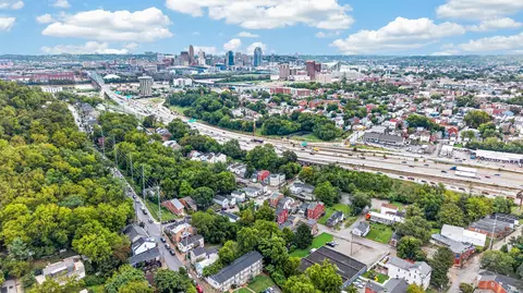 View/Area - 902 Baker St, Covington, KY 41011 photo 5 of 10