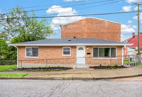 Exterior - 902 Baker St, Covington, KY 41011 photo 3 of 4