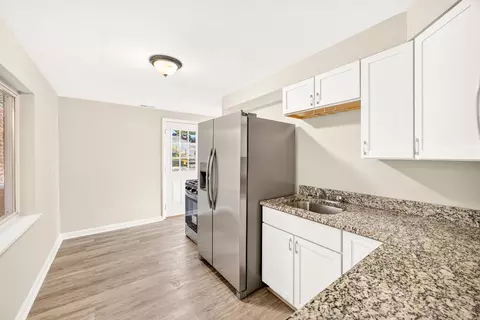 Kitchen - 902 Baker St, Covington, KY 41011 photo 1 of 3