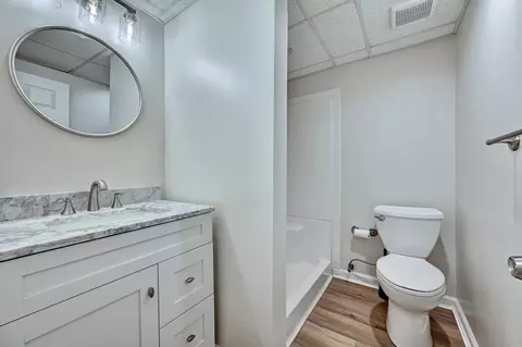 Bath - 447 White Oak Dr, Edgewood, KY 41017 photo 3 of 3