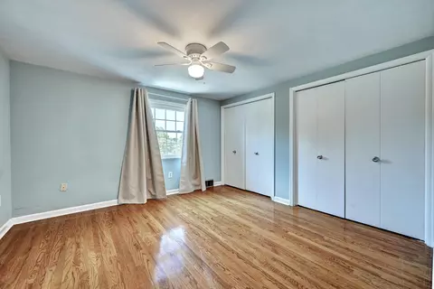 Bedroom - 447 White Oak Dr, Edgewood, KY 41017 photo 3 of 5