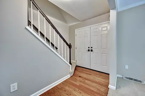 Entry Way - 447 White Oak Dr, Edgewood, KY 41017 photo 1 of 5