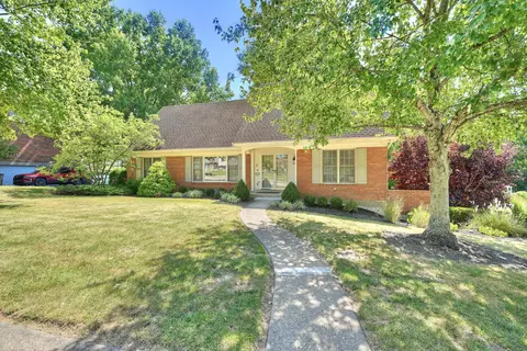 Exterior - 447 White Oak Dr, Edgewood, KY 41017 photo 3 of 10