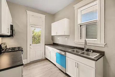 Kitchen - 2033 Mackoy St, Covington, KY 41014 photo 1 of 1
