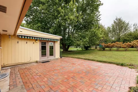 Exterior - 752 Rogers Rd, Villa Hills, KY 41017 photo 9 of 15