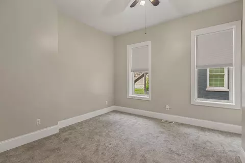 Bedroom - 109 E 8th St, Covington, KY 41011 photo 5 of 5