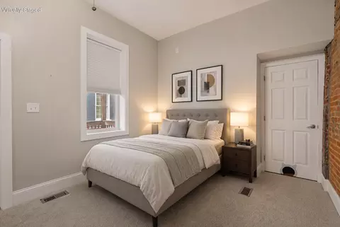 Bedroom - 109 E 8th St, Covington, KY 41011 photo 1 of 5