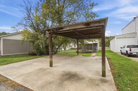 Exterior - 843 Elm St, Ludlow, KY 41016 photo 8 of 8