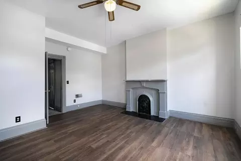 Living - 209 Byrd St, Covington, KY 41011 photo 3 of 5