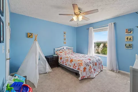 Bedroom - 2170 Algiers St, Union, KY 41091 photo 5 of 6