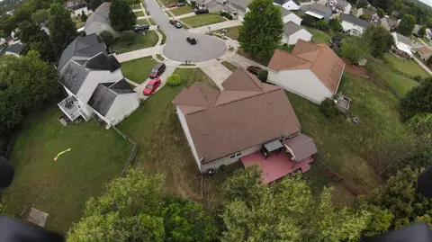 View/Area - 1027 Buddleia Ct, Florence, KY 41042 photo 5 of 7