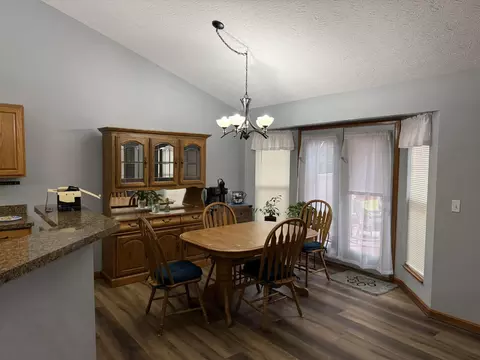 Dining - 1027 Buddleia Ct, Florence, KY 41042 photo 1 of 2