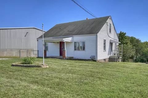 861 Gilbert Ridge Rd, Alexandria, KY 41001