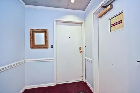 Entry Way - 323 E 2nd St #101, Covington, KY 41011 photo 1 of 3