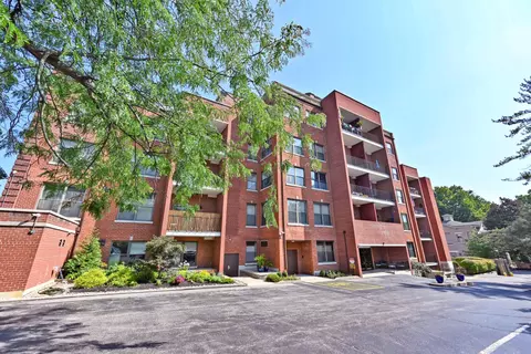 Exterior - 323 E 2nd St #101, Covington, KY 41011 photo 1 of 6