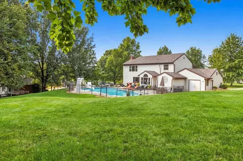 Exterior - 11004 Paddock Dr, Walton, KY 41094 photo 11 of 13