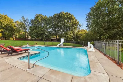 Exterior - 11004 Paddock Dr, Walton, KY 41094 photo 6 of 13