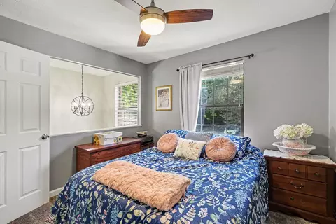 Bedroom - 2709 Copper Coin, Crestview Hills, KY 41017 photo 6 of 7