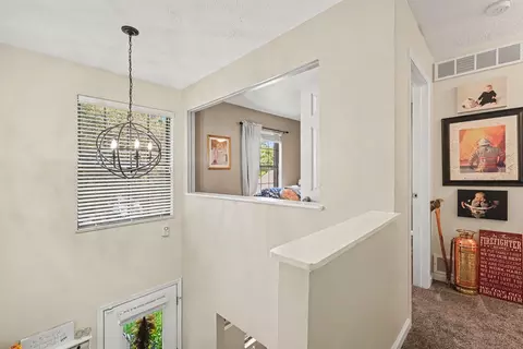 Entry Way - 2709 Copper Coin, Crestview Hills, KY 41017 photo 2 of 2