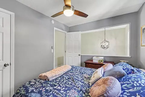Bedroom - 2709 Copper Coin, Crestview Hills, KY 41017 photo 7 of 7