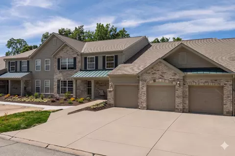 1632 Ashley Ct #104, Florence, KY 41042