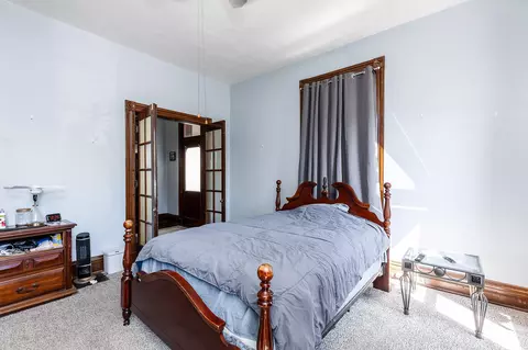 Bedroom - 730 Lewis St, Covington, KY 41011 photo 1 of 11