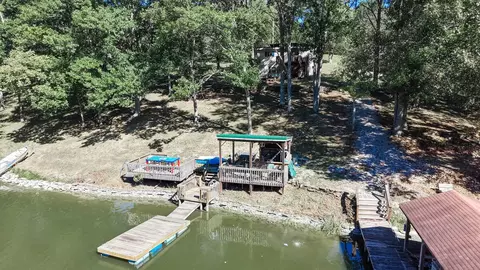 1070 Lakeshore Cir, Owenton, KY 40359